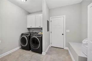 7507 Bentridge Forest Dr, Kernersville, NC 27284 - Photo 37