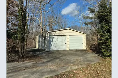 340 Hillcrest Drive, Elkin, NC 28621 - Photo 7