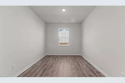 3004 Middle Creek Lane, Greensboro, NC 27405 - Photo 5