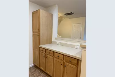 17 Pickwick Place, Greensboro, NC 27407 - Photo 9