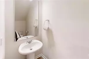 3715 Feltham Ln, Jamestown, NC 27282 - Photo 9