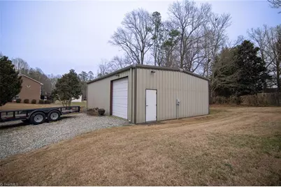 129 Sunset Court, Winston-Salem, NC 27107 - Photo 39