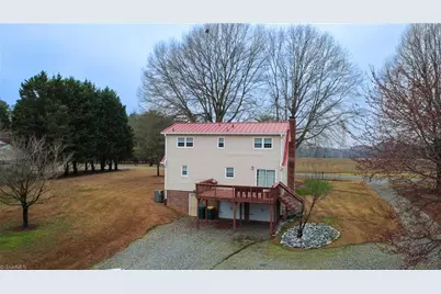 129 Sunset Court, Winston-Salem, NC 27107 - Photo 37