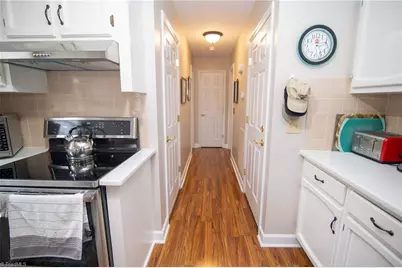 129 Sunset Court, Winston-Salem, NC 27107 - Photo 11