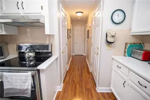 129 Sunset Ct, Winston-Salem, NC 27107 - Photo 11