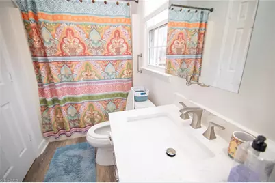 129 Sunset Court, Winston-Salem, NC 27107 - Photo 17