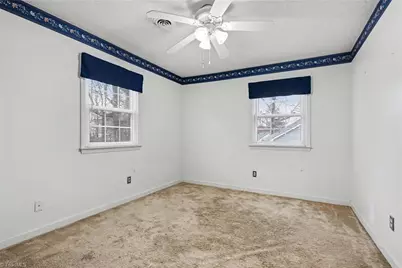 4518 Oak Hollow Drive, High Point, NC 27265 - Photo 19