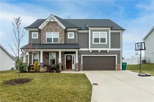 6284 Finch Mdw Ct, Clemmons, NC 27012 - Photo 3