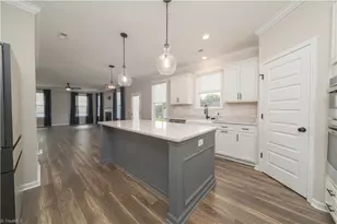 6284 Finch Mdw Ct, Clemmons, NC 27012 - Photo 15