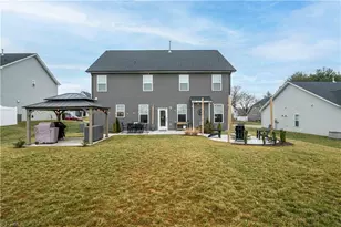 6284 Finch Mdw Ct, Clemmons, NC 27012 - Photo 7