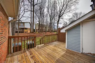 2004 Saddlegate Ct, Greensboro, NC 27407 - Photo 31