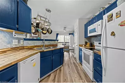 220 Farmview Road, Madison, NC 27025 - Photo 7