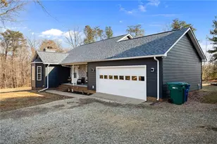 220 Farmview Rd, Madison, NC 27025 - Photo 35