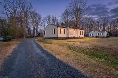 624 Hawthorne Drive, Asheboro, NC 27205 - Photo 27