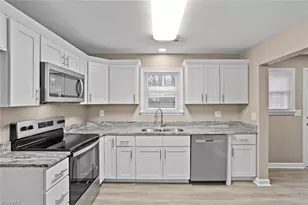 624 Hawthorne Dr, Asheboro, NC 27205 - Photo 9