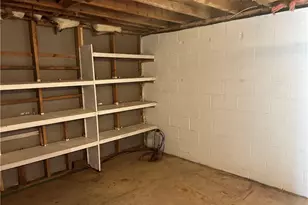 263 Badgett Ave, Mount Airy, NC 27030 - Photo 17