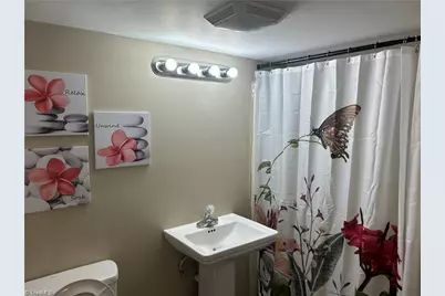 263 Badgett Avenue, Mount Airy, NC 27030 - Photo 11