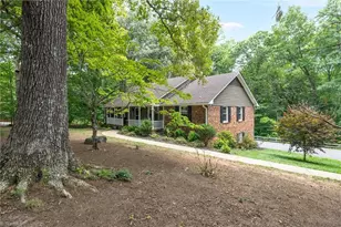 7410 Dickinben Dr, Summerfield, NC 27358 - Photo 49