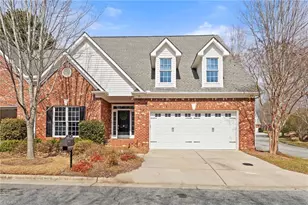 6 Hines Park Ln, Greensboro, NC 27455 - Photo 3