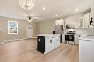 3546 Riverside Dr, Greensboro, NC 27406 - Photo 7