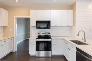 4872 Thom Rd, Mebane, NC 27302 - Photo 25