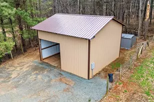4872 Thom Rd, Mebane, NC 27302 - Photo 15