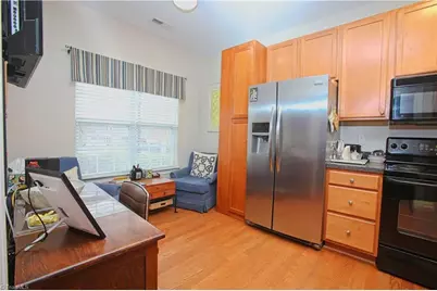 1429 New Garden #A, Greensboro, NC 27410 - Photo 5