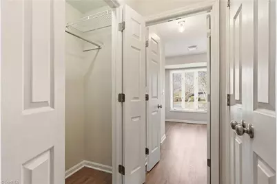 270 Ridgehaven Drive, Winston-Salem, NC 27104 - Photo 23