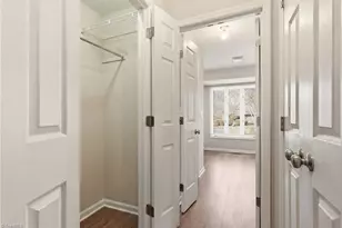 270 Ridgehaven Dr, Winston-Salem, NC 27104 - Photo 23