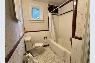 1255 Peace Haven Road, Winston-Salem, NC 27104 - Photo 17