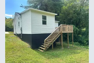 621 E Sharpe Street, Statesville, NC 28677 - Photo 5