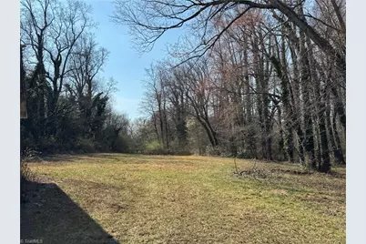 320 W King Street, King, NC 27021 - Photo 11