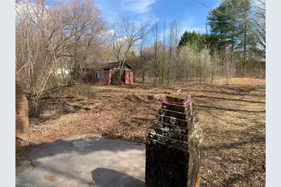 320 W King Street, King, NC 27021 - Photo 3