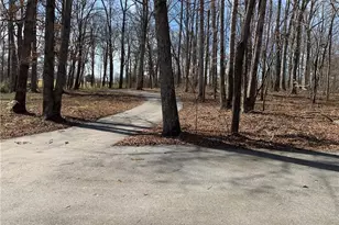 320 W King St, King, NC 27021 - Photo 5