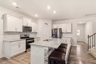 1197 Grn Vis Wy, Graham, NC 27253 - Photo 9