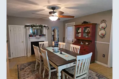 302 Spring Street, Mount Airy, NC 27030 - Photo 7