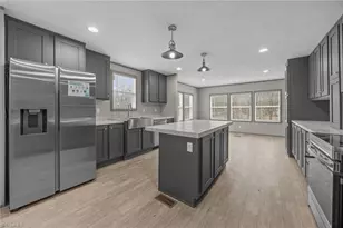 430 Cabin Creek Dr, Denton, NC 27239 - Photo 7