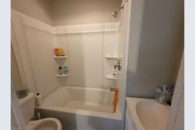 15 College Street, Thomasville, NC 27360 - Photo 7