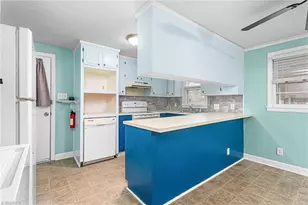 4020 Knollwood Dr, Archdale, NC 27263 - Photo 7