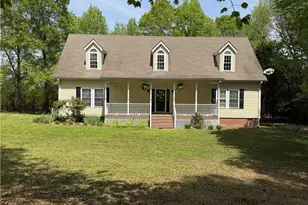 7039 Old 421 Rd, Liberty, NC 27298 - Photo 41