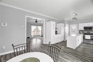 7039 Old 421 Rd, Liberty, NC 27298 - Photo 17