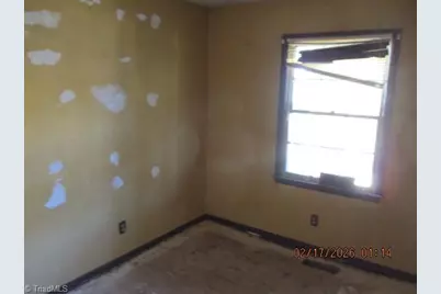 4106 Edgeware Road, Winston-Salem, NC 27106 - Photo 9