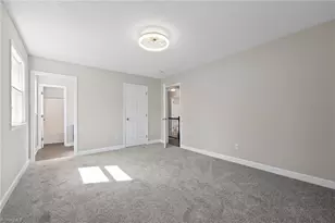 3401 Argyle Ln, Greensboro, NC 27406 - Photo 25