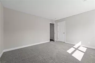 3401 Argyle Ln, Greensboro, NC 27406 - Photo 21