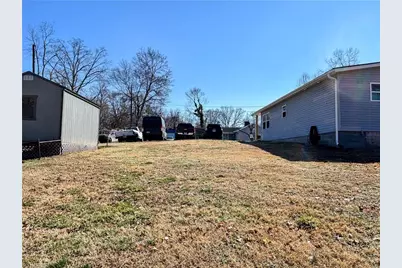 187 Eaton Street, Mount Airy, NC 27030 - Photo 37