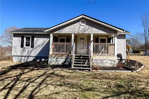 187 Eaton St, Mount Airy, NC 27030 - Photo 33