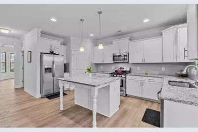 1823 Ridge Creek Drive, Kernersville, NC 27284 - Photo 17