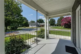 2318 Spruce St, Greensboro, NC 27405 - Photo 3