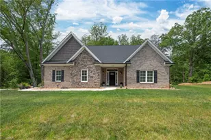 1020 Nauvoo Ridge Dr, Tobaccoville, NC 27050 - Photo 19