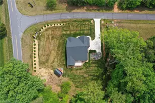 1020 Nauvoo Ridge Dr, Tobaccoville, NC 27050 - Photo 15